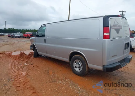2018 Chevrolet Express 2500 Work Van из США, поврежденный, VIN 1GCWGAFG6J1199955